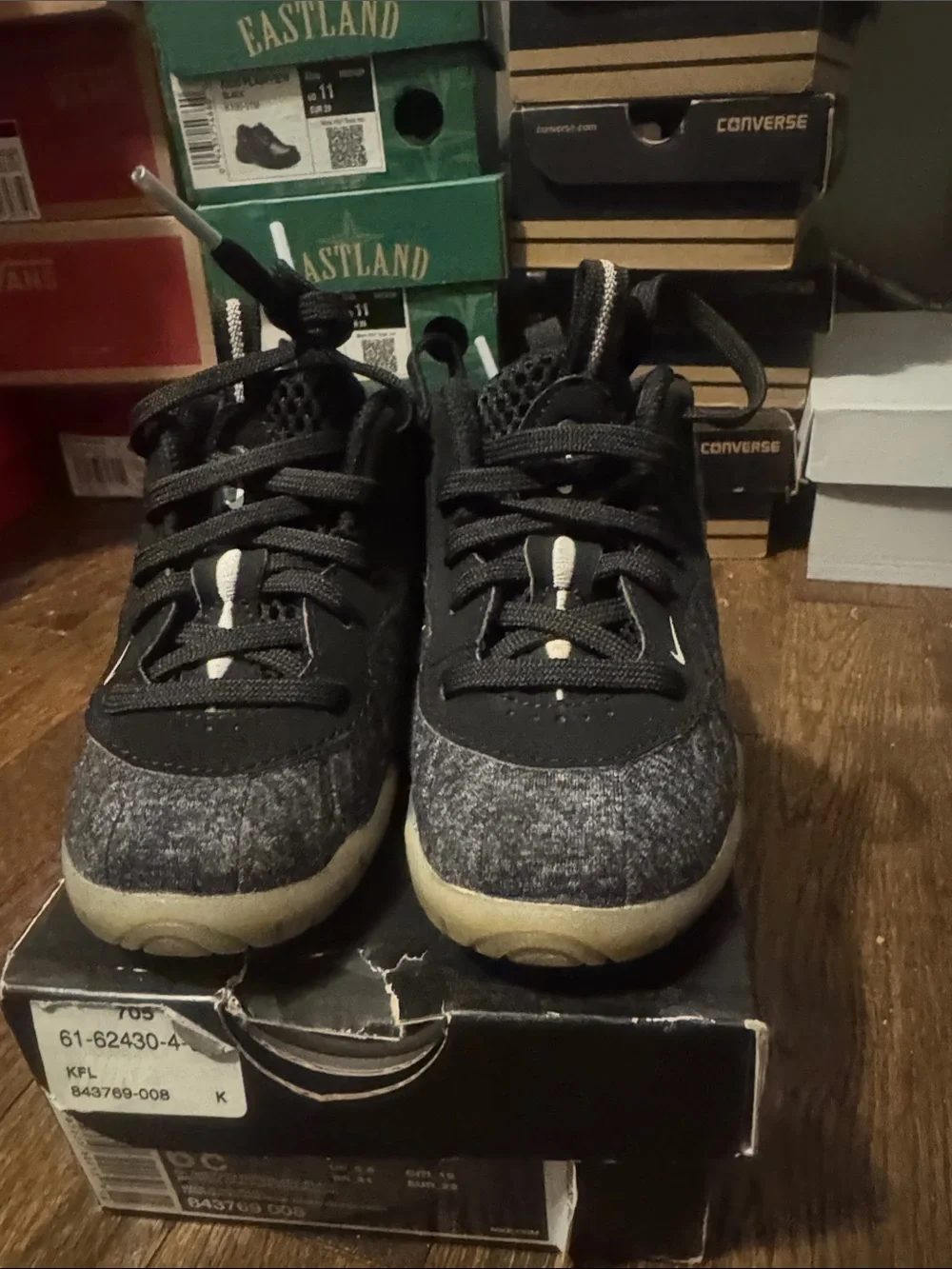 Nike Kids Black and Gray Low-Top Sneakers with Cream Sole